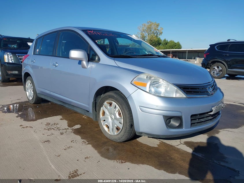 NISSAN VERSA 1.8 S