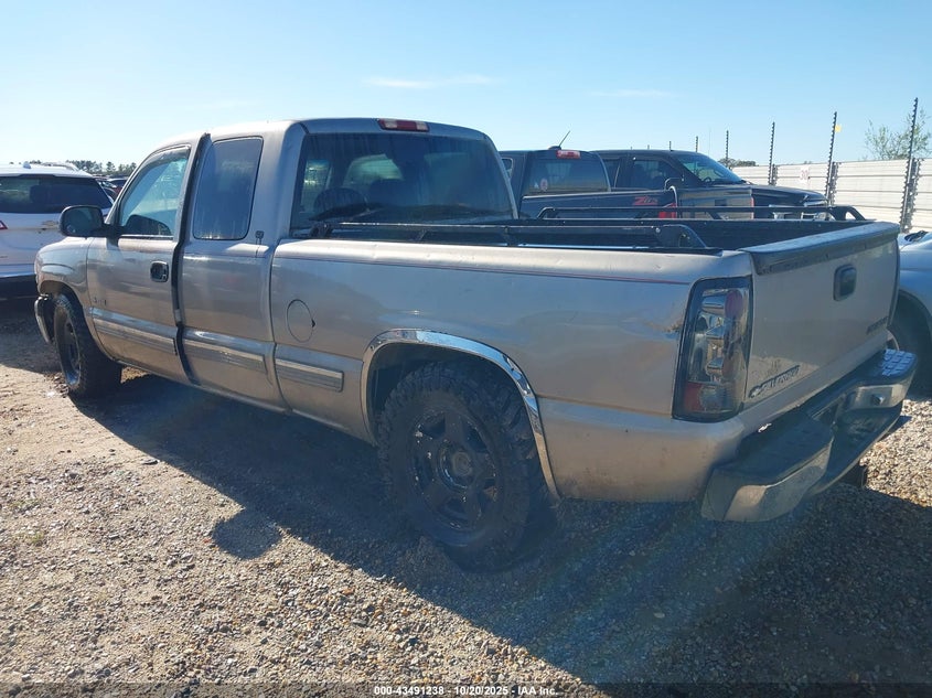 2GCEC19TXY1128889 2000 CHEVROLET SILVERADO photo no. 3