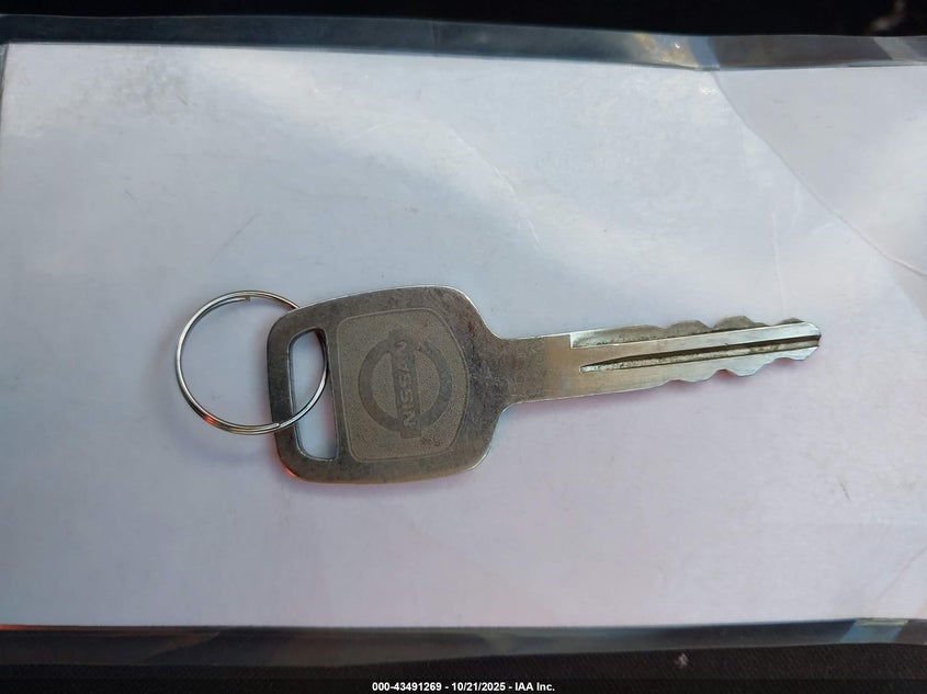 2019 NISSAN VERSA 1.6 S 3N1CN7AP0KL830831