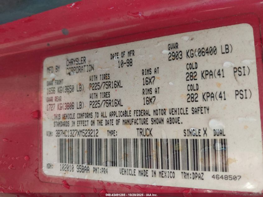 1999 Dodge Ram 1500 St VIN: 3B7HC13Z7XM523212 Lot: 43491285