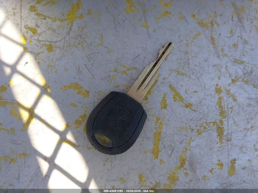 2003 Kia Optima Lx V6/Se V6 VIN: KNAGD128535245330 Lot: 43491298