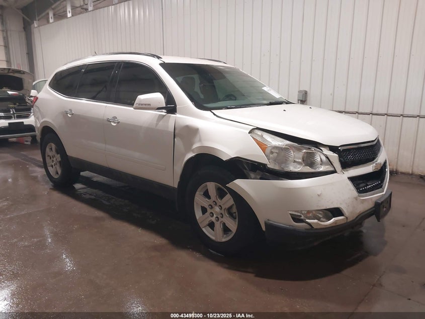 CHEVROLET TRAVERSE 2LT