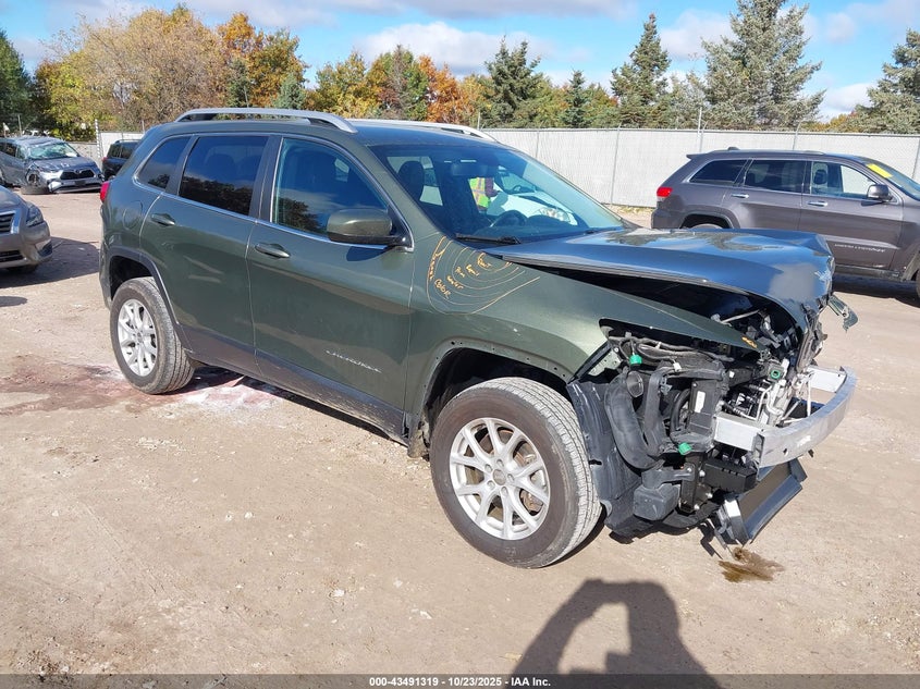 JEEP CHEROKEE LATITUDE PLUS 4X4