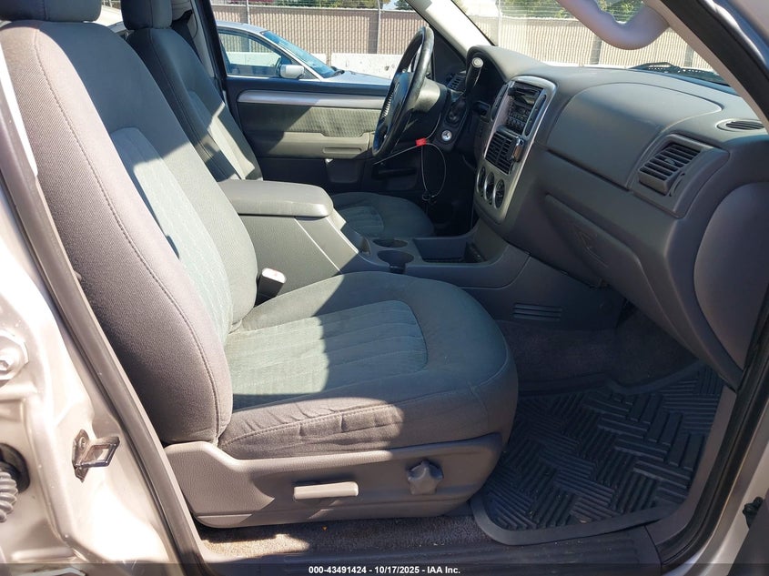 4M2ZU86K33UJ10079 2003 MERCURY MOUNTAINEER photo no. 5