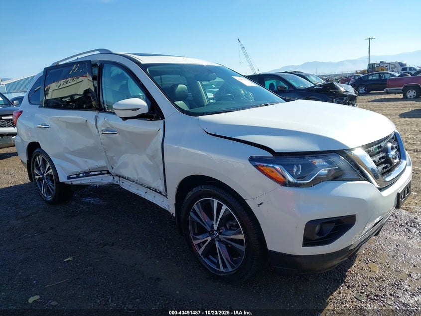 NISSAN PATHFINDER PLATINUM