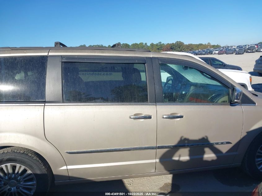 2015 Chrysler Town & Country Touring-L VIN: 2C4RC1CG8FR657608 Lot: 43491501