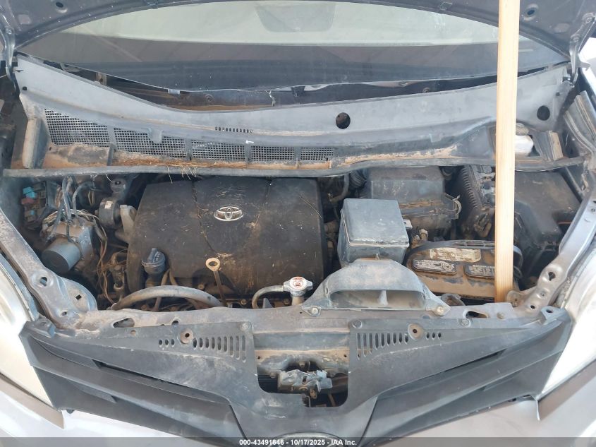 2019 Toyota Sienna Xle 8 Passenger VIN: 5TDYZ3DC9KS996722 Lot: 43491646