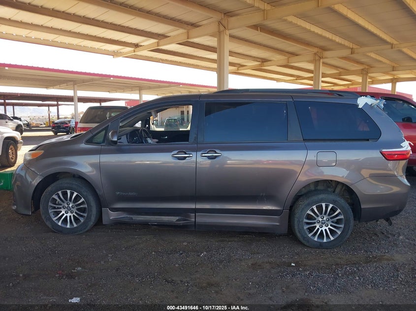 2019 Toyota Sienna Xle 8 Passenger VIN: 5TDYZ3DC9KS996722 Lot: 43491646