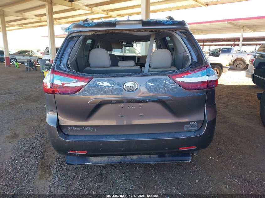 2019 Toyota Sienna Xle 8 Passenger VIN: 5TDYZ3DC9KS996722 Lot: 43491646