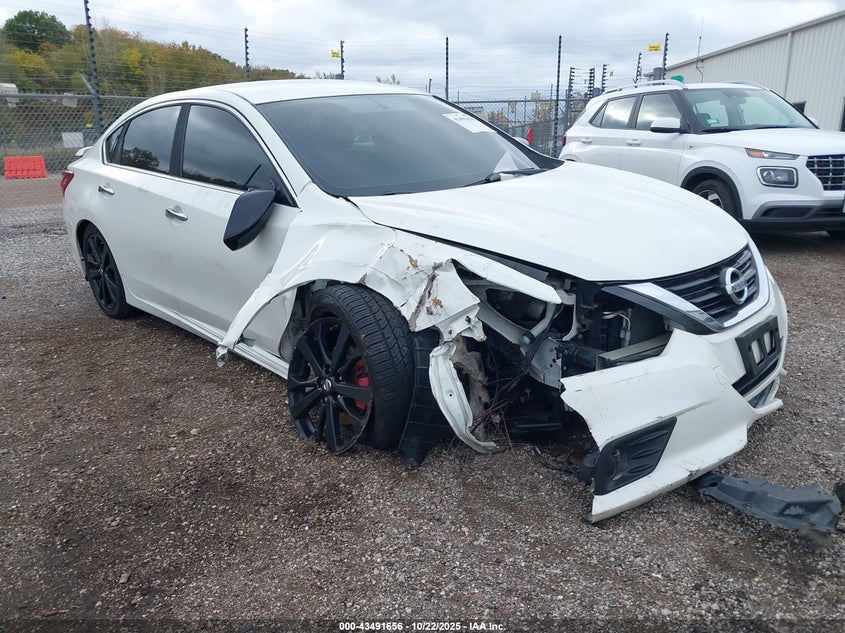 NISSAN ALTIMA 2.5 SR