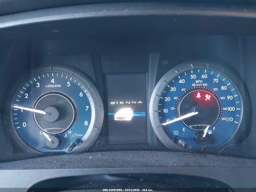 2020 TOYOTA SIENNA XLE PREMIUM 5TDYZ3DC6LS044553