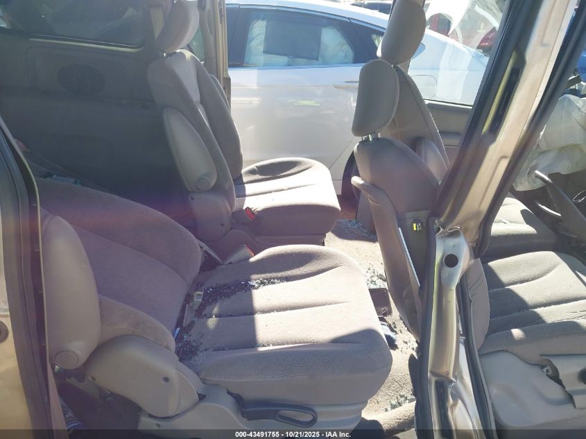 2002 Dodge Caravan Sport VIN: 1B4GP45372B741707 Lot: 43491755