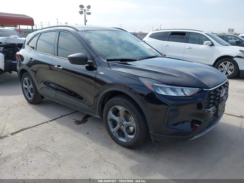 FORD ESCAPE ST-LINE