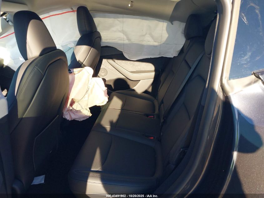 2026 Tesla Model Y Long Range Dual Motor All-Wheel Drive/Long Range Launch Series VIN: 7SAYGDEE2TF364441 Lot: 43491902