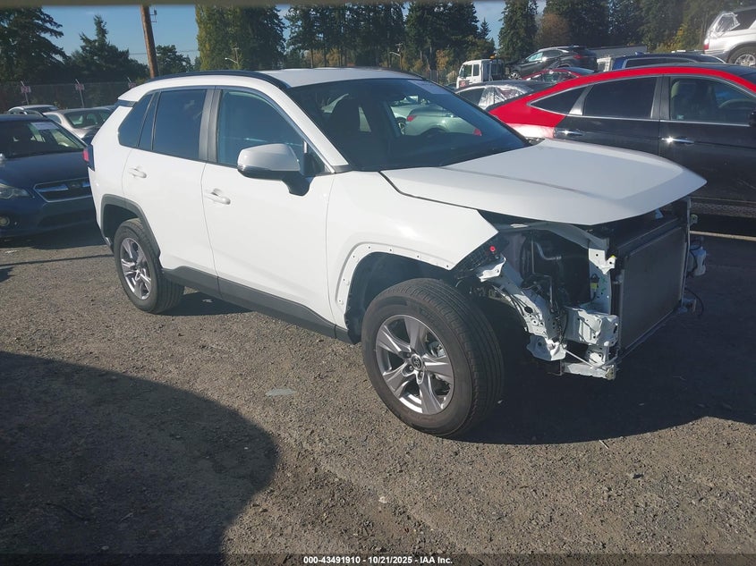 2025 TOYOTA RAV4 XLE - 2T3W1RFV6SW407298