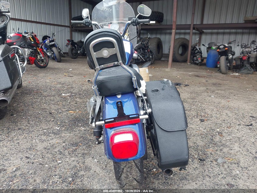 2015 Harley-Davidson Xl1200 T VIN: 1HD1LL315FC402586 Lot: 43491962