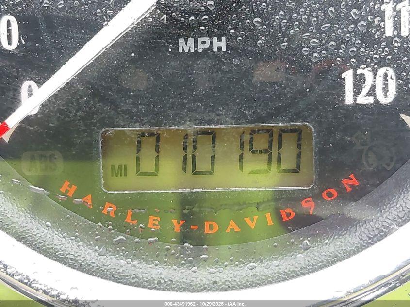 2015 Harley-Davidson Xl1200 T VIN: 1HD1LL315FC402586 Lot: 43491962