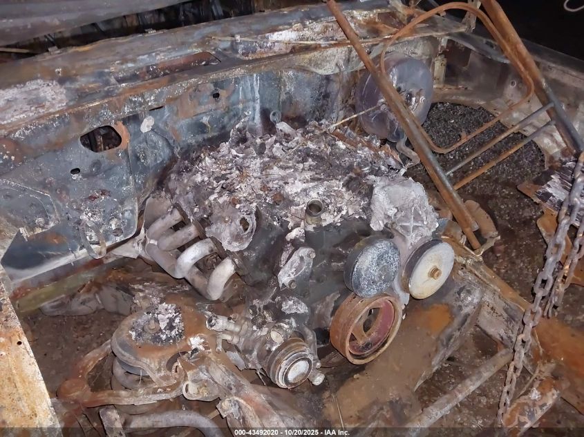 2003 GMC Sierra 1500 Sle VIN: 2GTEC19VX31303474 Lot: 43492020