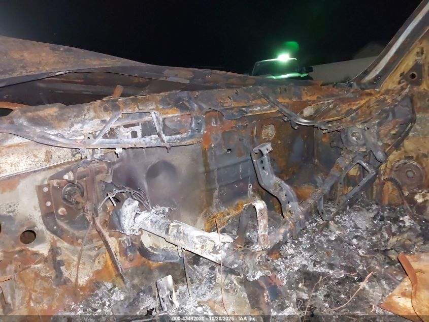 2003 GMC Sierra 1500 Sle VIN: 2GTEC19VX31303474 Lot: 43492020