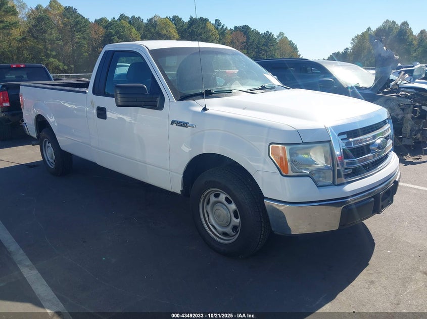 FORD F-150 XL