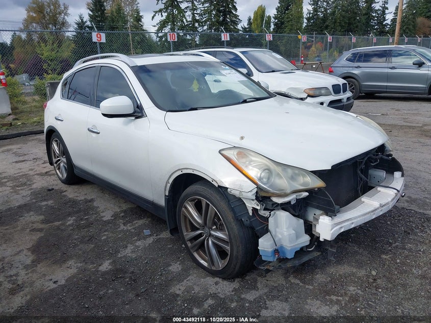 INFINITI EX35 JOURNEY