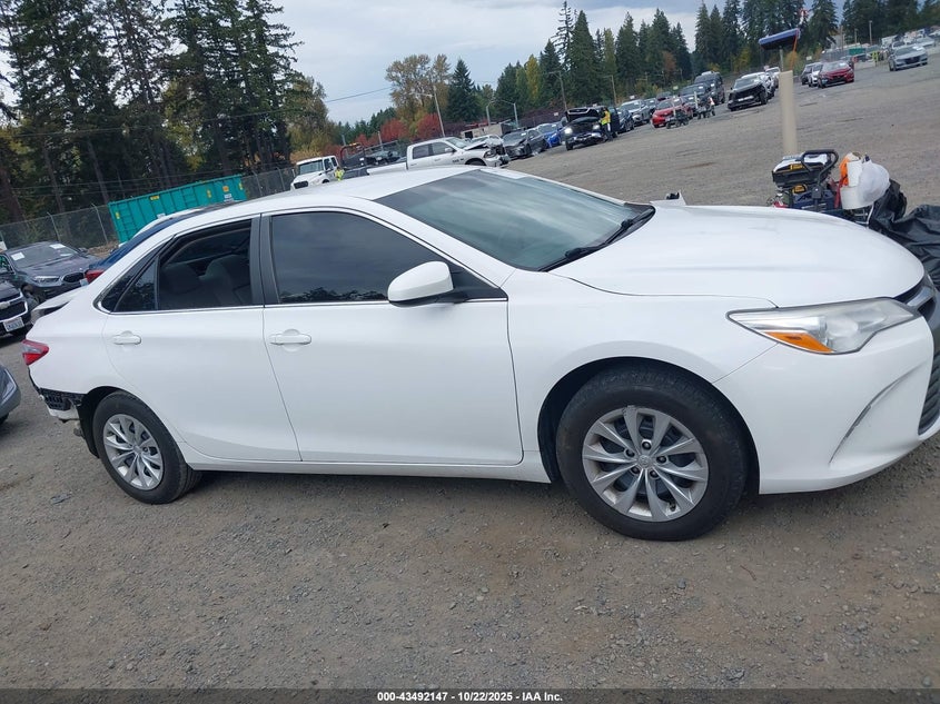 2017 TOYOTA CAMRY LE 4T1BF1FK3HU786298
