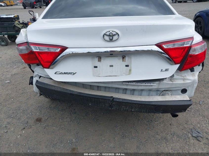 2017 TOYOTA CAMRY LE 4T1BF1FK3HU786298