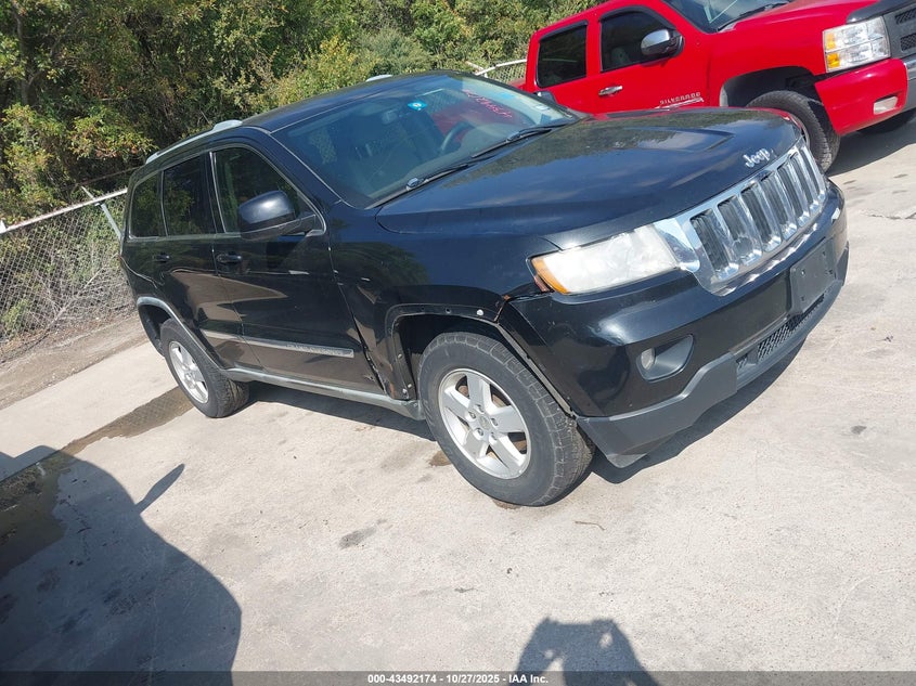 JEEP GRAND CHEROKEE LAREDO