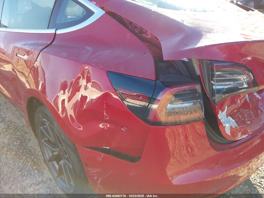 2019 Tesla Model 3 Long Range/Mid Range/Standard Range/Standard Range Plus VIN: 5YJ3E1EA7KF317235 Lot: 43492176