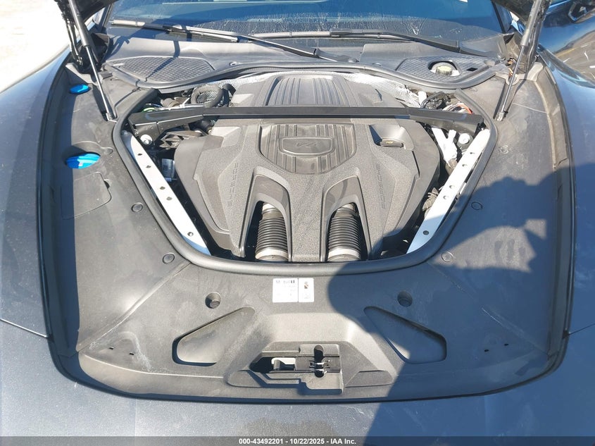 2025 PORSCHE PANAMERA 4 WP0AA2YA4SL000126