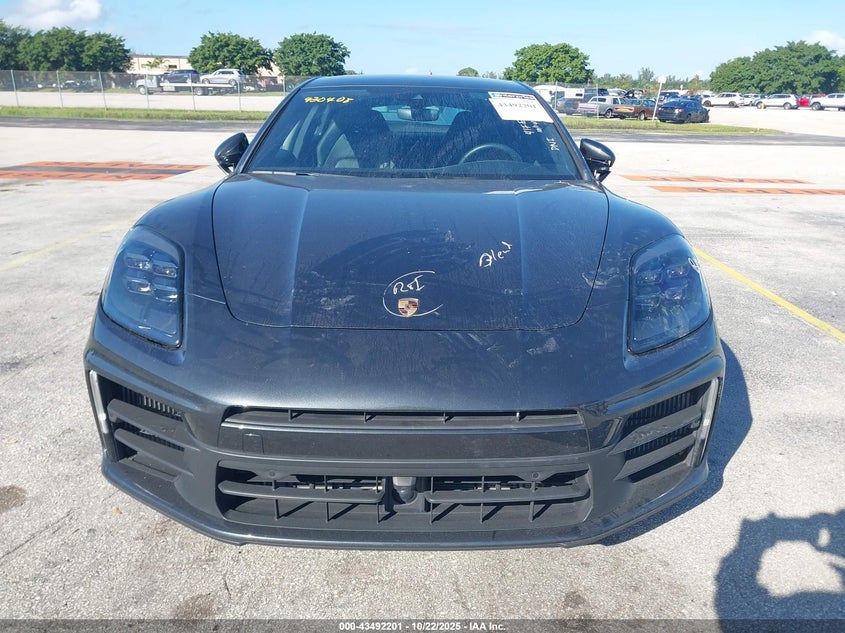 2025 PORSCHE PANAMERA 4 WP0AA2YA4SL000126