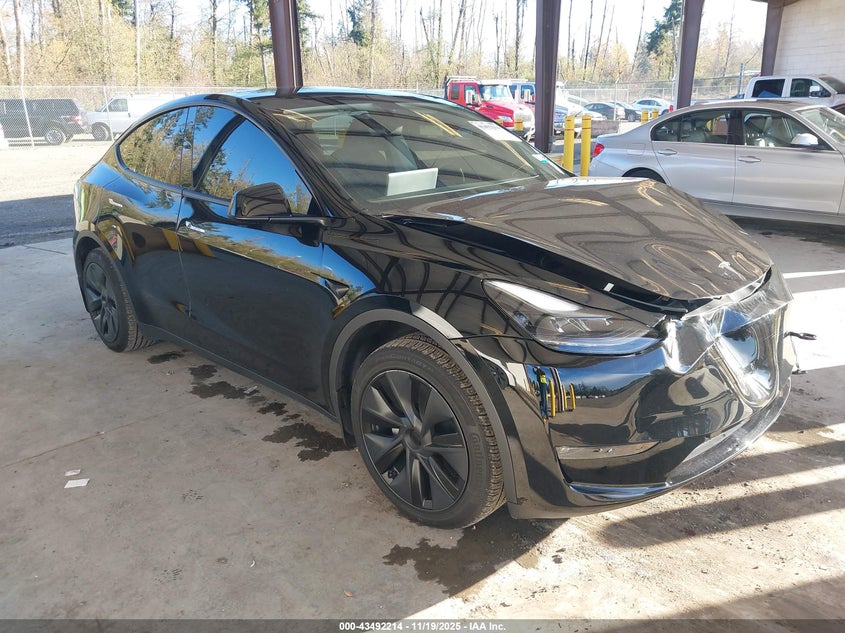 TESLA MODEL Y LONG RANGE DUAL MOTOR ALL-WHEEL DRIVE