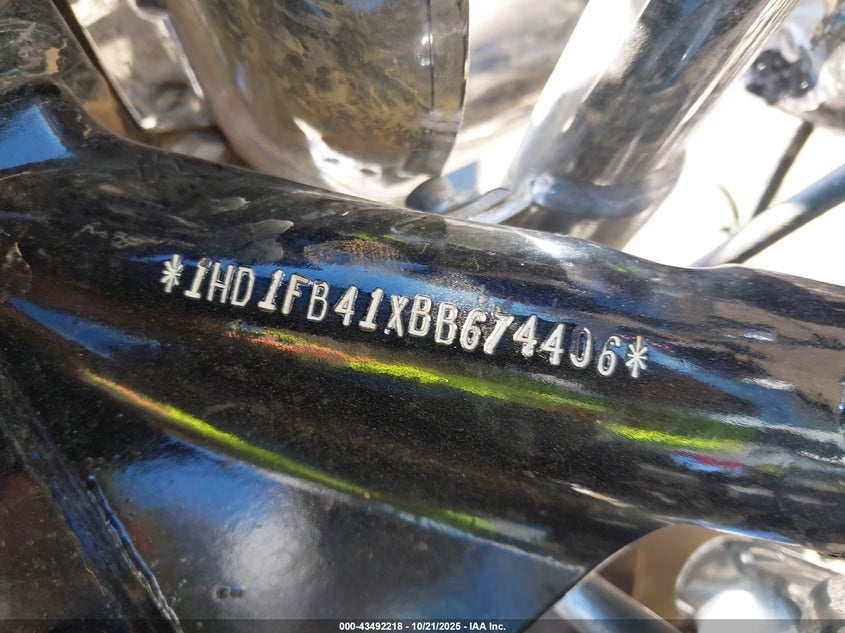 2011 Harley-Davidson Flhr VIN: 1HD1FB41XBB674406 Lot: 43492218