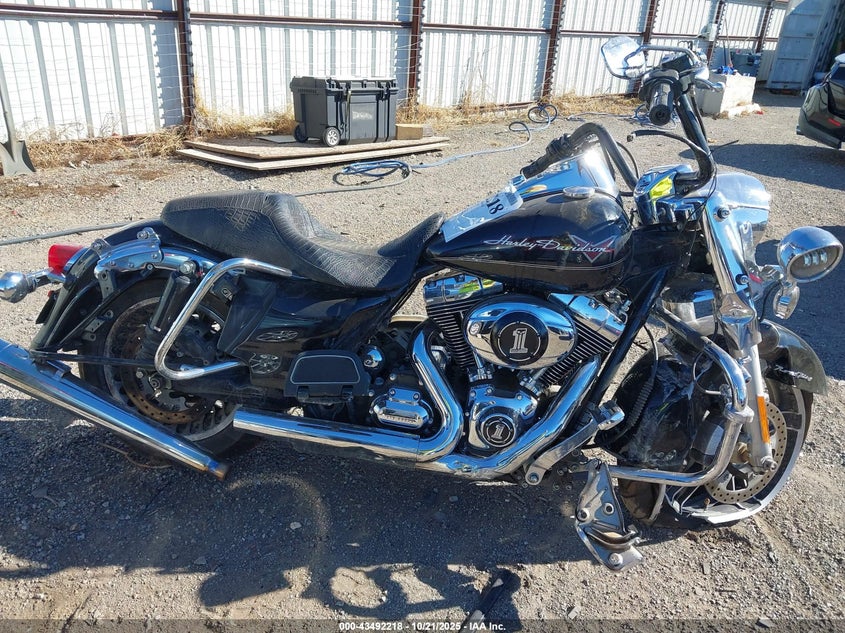2011 Harley-Davidson Flhr VIN: 1HD1FB41XBB674406 Lot: 43492218