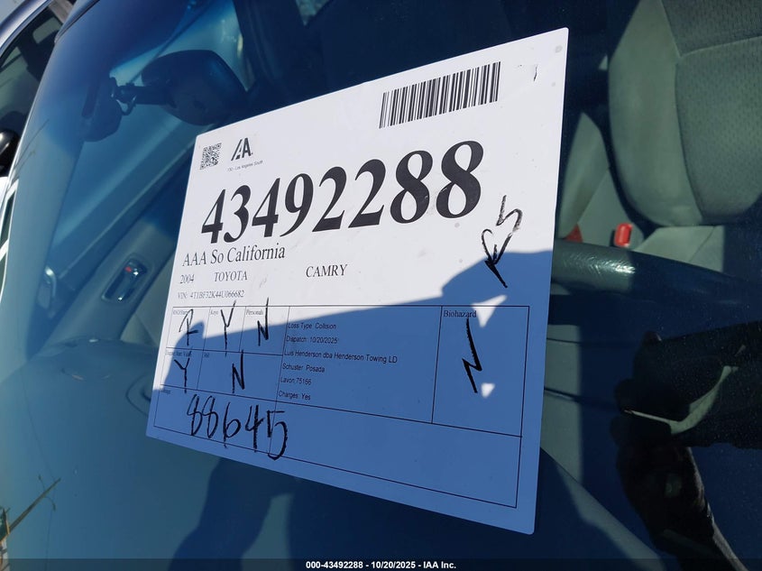 4T1BF32K44U066682 2004 TOYOTA CAMRY photo no. 12