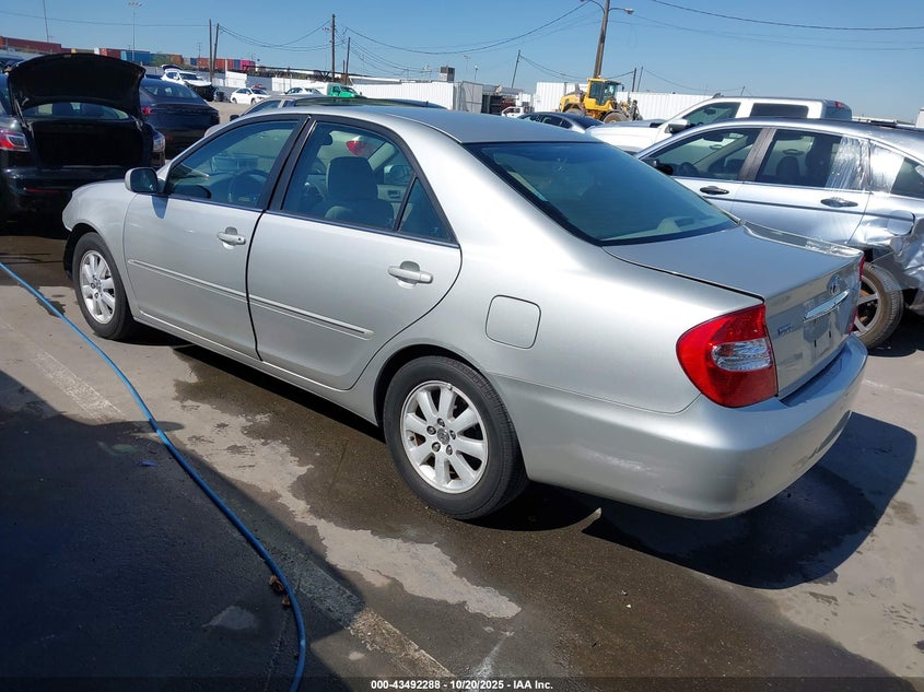 4T1BF32K44U066682 2004 TOYOTA CAMRY photo no. 3