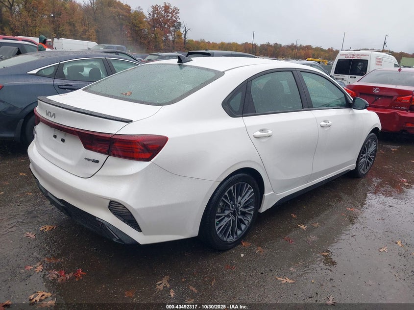 3KPF54AD9PE634090 2023 KIA FORTE photo no. 4