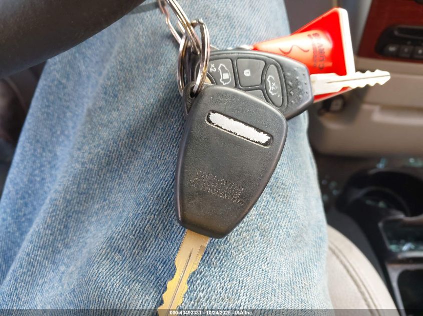 2006 Chrysler Town & Country Limited VIN: 2A4GP64L86R858732 Lot: 43492331