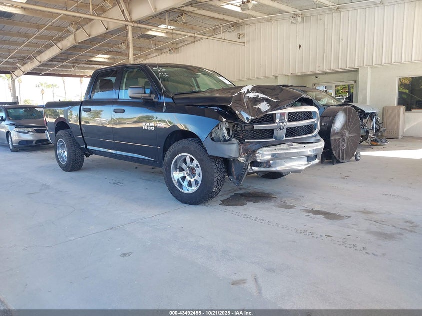 2017 RAM 1500 TRADESMAN  4X4 5'7 BOX - 1C6RR7KT0HS636891