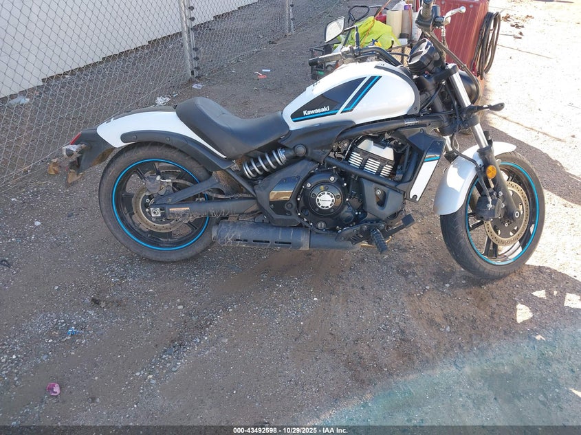 2021 Kawasaki En650 C VIN: JKAENEC11MDA03705 Lot: 43492598