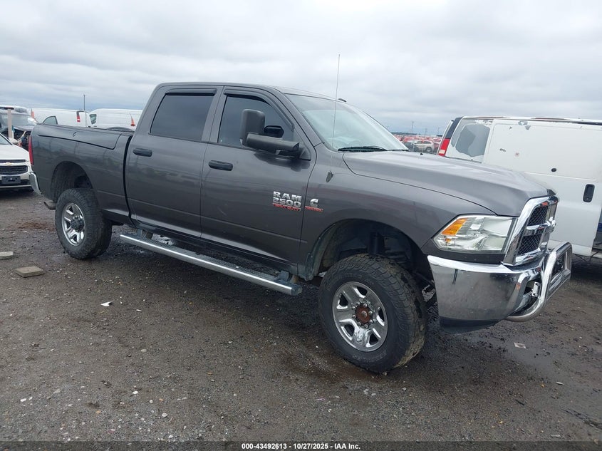 RAM 2500 TRADESMAN