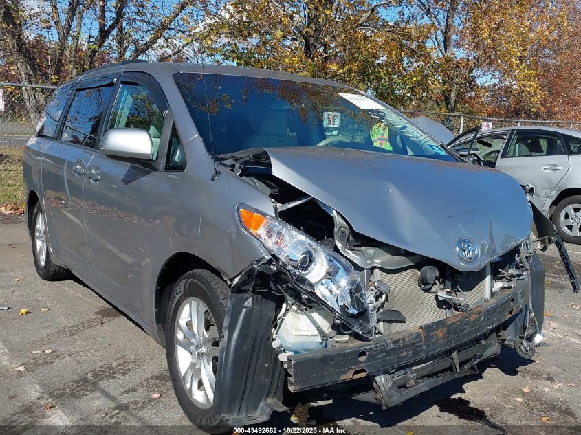 TOYOTA SIENNA LE V6 8 PASSENGER