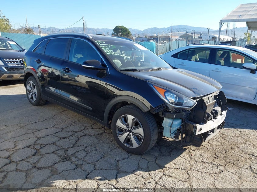 KIA NIRO EX