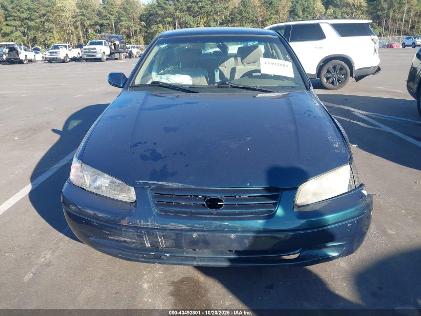 1997 Toyota Camry Le VIN: JT2BG22K4V0089506 Lot: 43492801