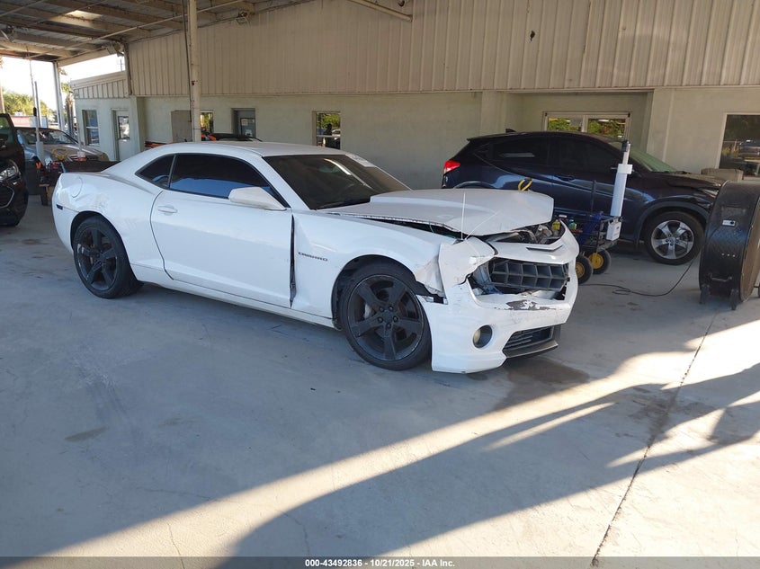 CHEVROLET CAMARO 2SS