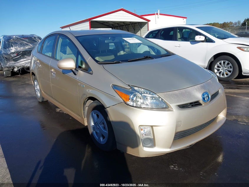 TOYOTA PRIUS II