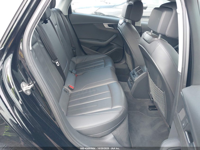 2019 AUDI A4 45 PREMIUM WAUENAF4XKN015311