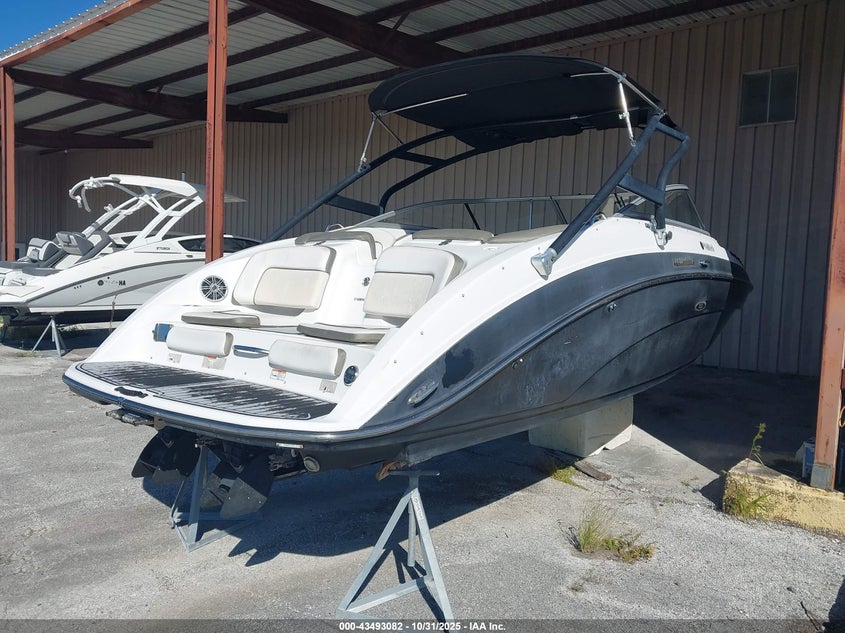 YAMCO192J213 2013 YAMAHA  photo no. 4