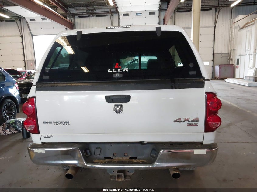 2007 Dodge Ram 1500 Slt/Trx4 Off Road/Sport VIN: 1D7HU18267J539316 Lot: 43493110