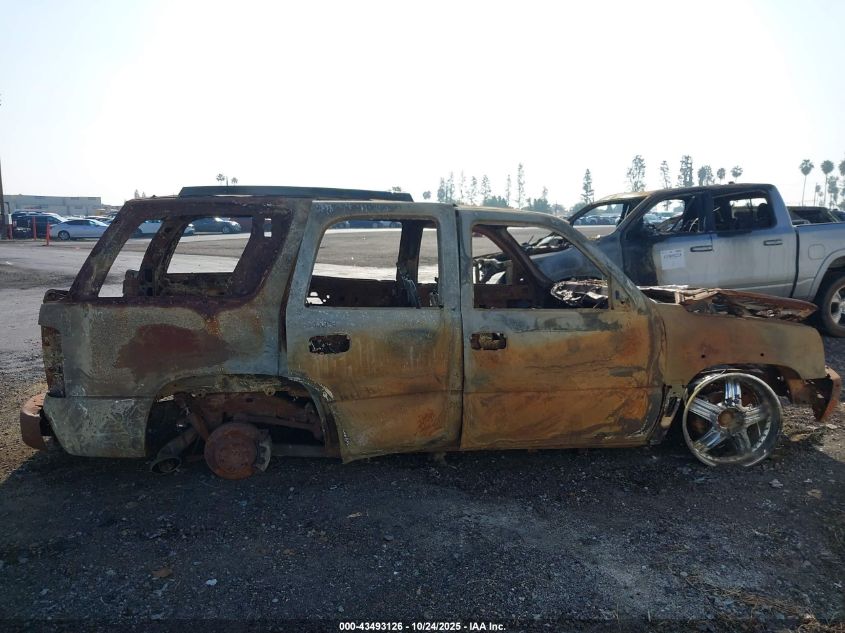 2002 Cadillac Escalade Standard VIN: 1GYEK63N22R189995 Lot: 43493126